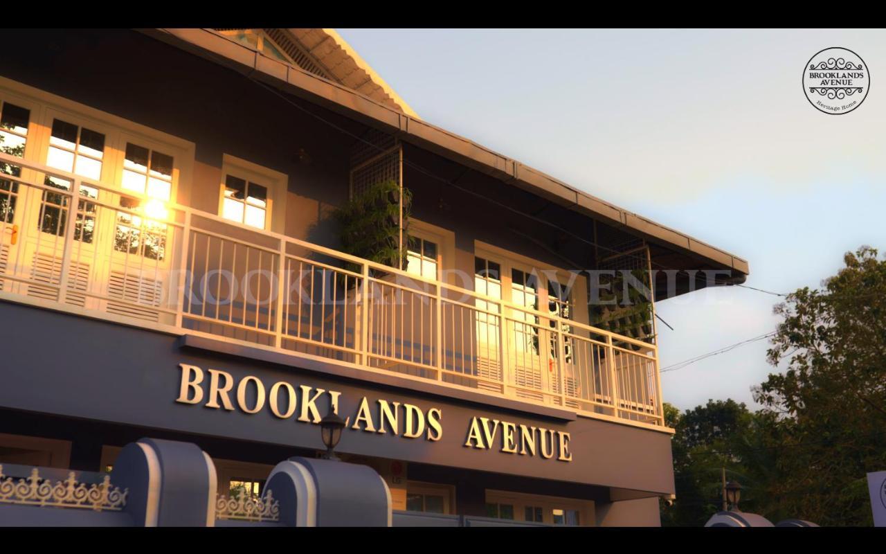 Готель Brooklands Avenue Alappuzha Екстер'єр фото